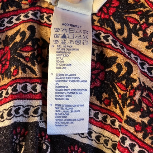 Forever 21 Black Gold Red Patterned Tunic Shirt M - Picture 13 of 13